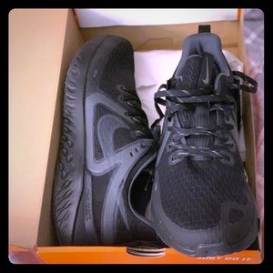 Men’s Nike Legend React 2